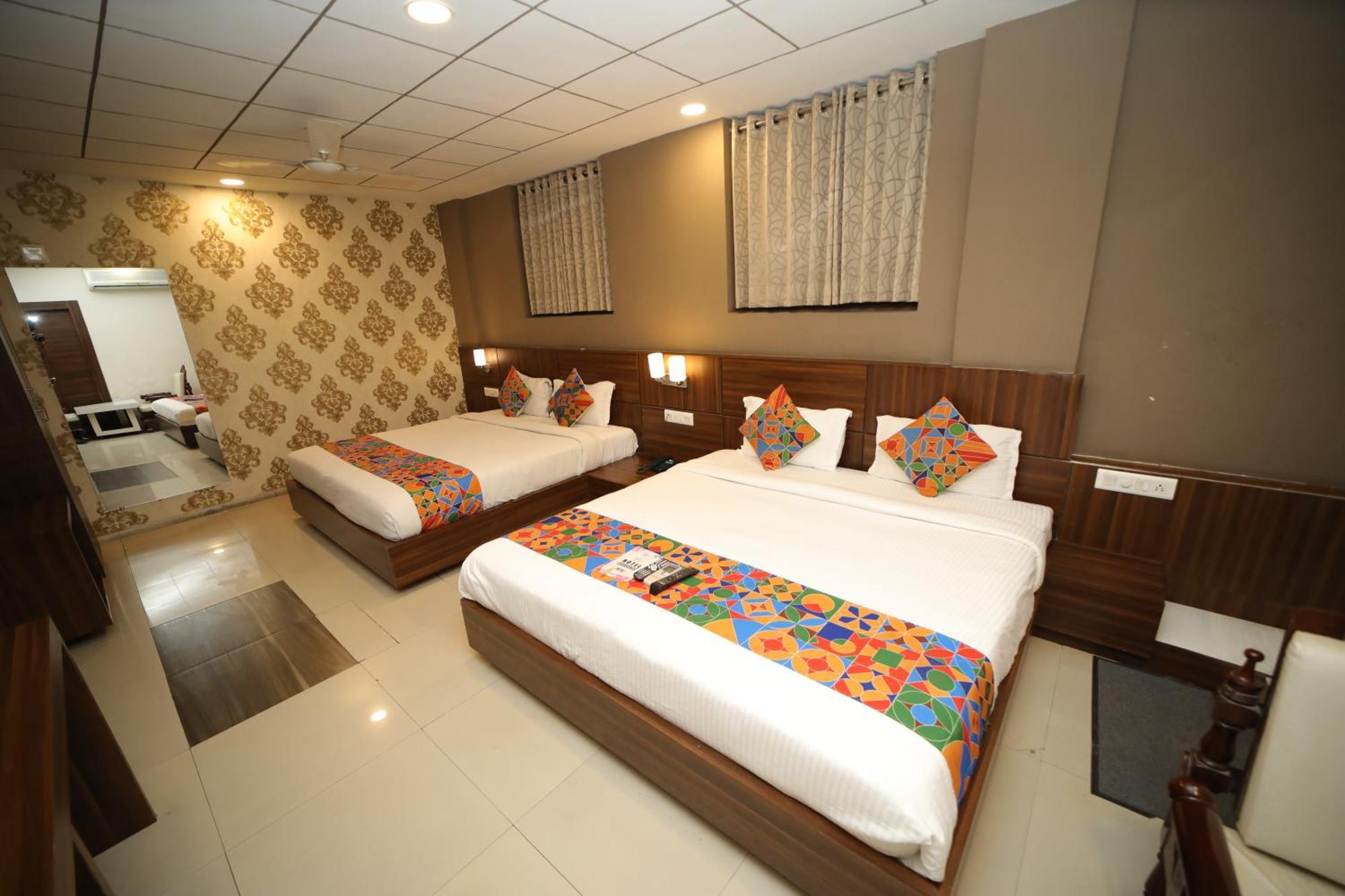 Hotel Damanis Udaipur Eksteriør billede