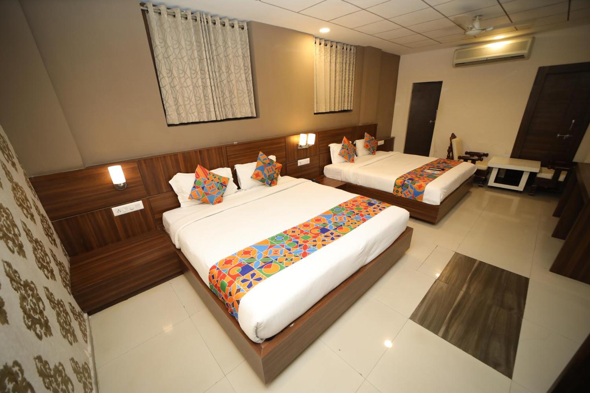 Hotel Damanis Udaipur Eksteriør billede