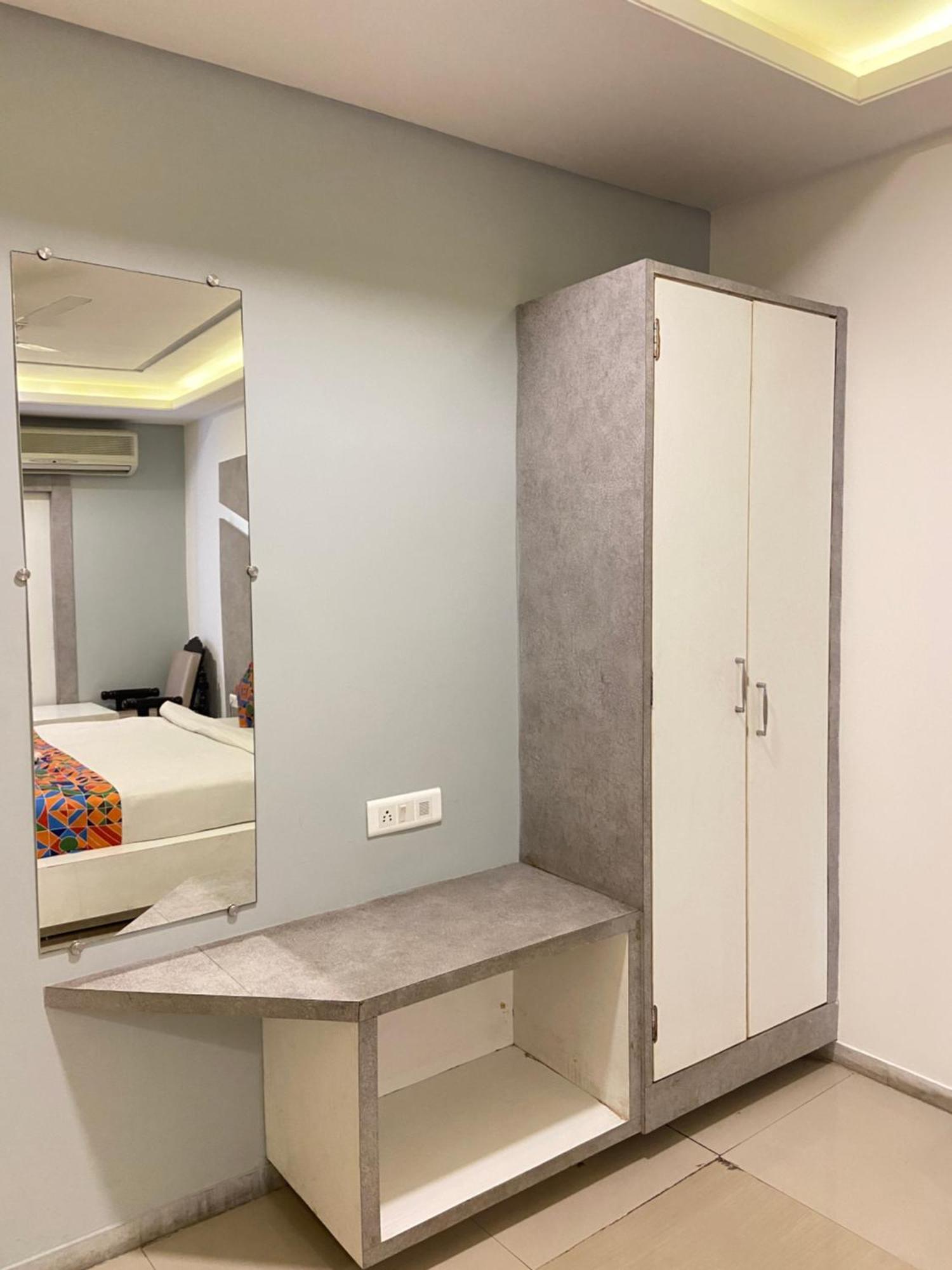 Hotel Damanis Udaipur Eksteriør billede