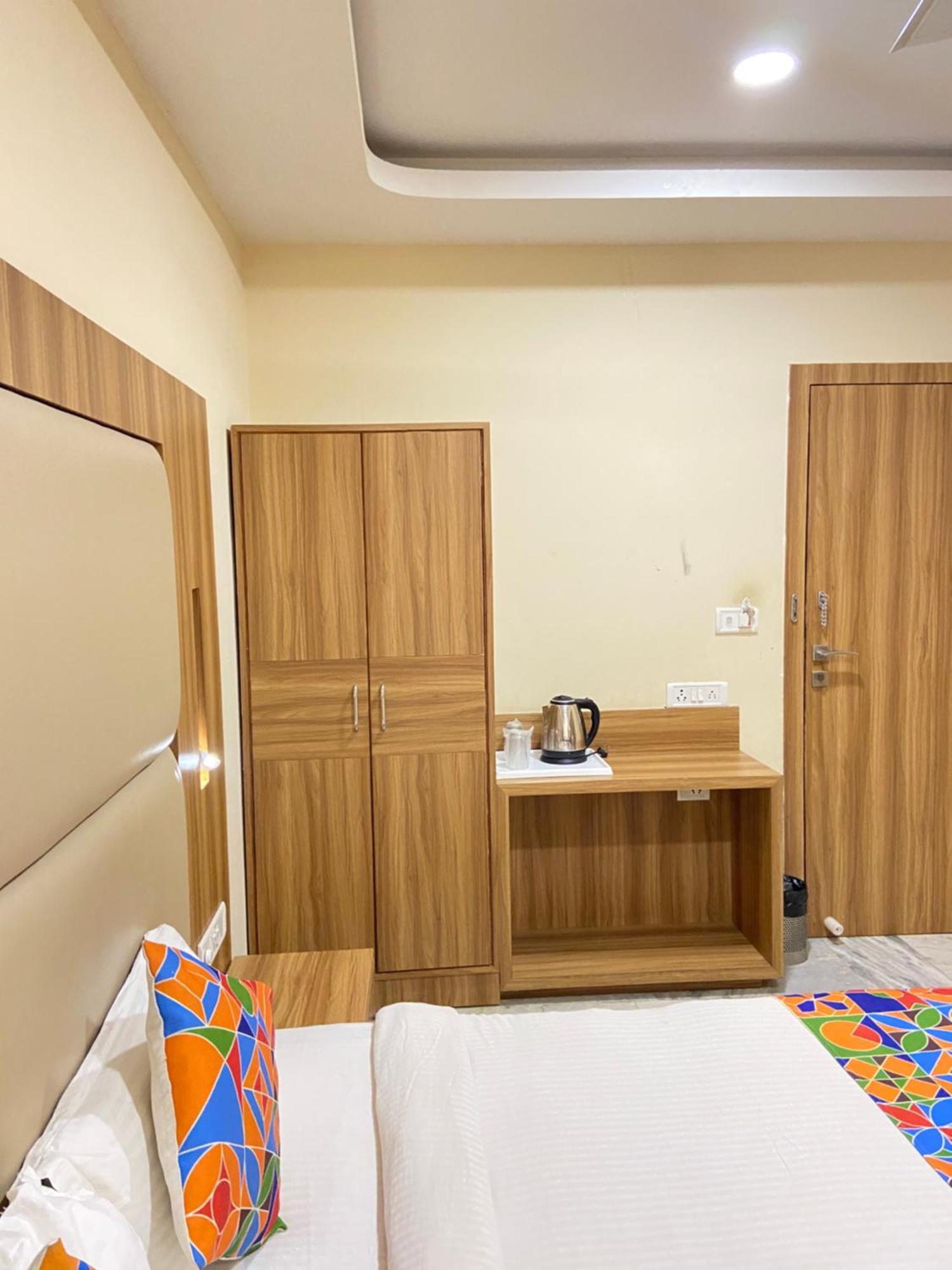 Hotel Damanis Udaipur Eksteriør billede