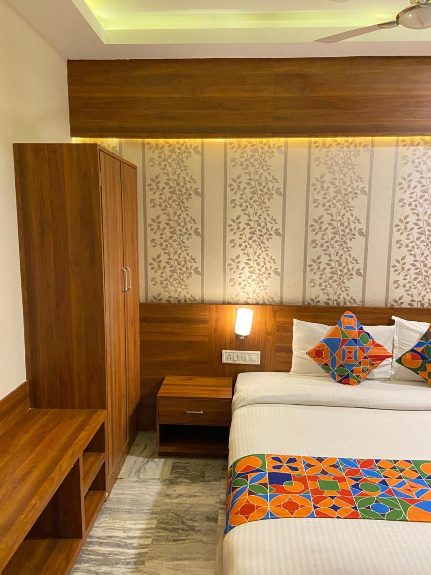 Hotel Damanis Udaipur Eksteriør billede